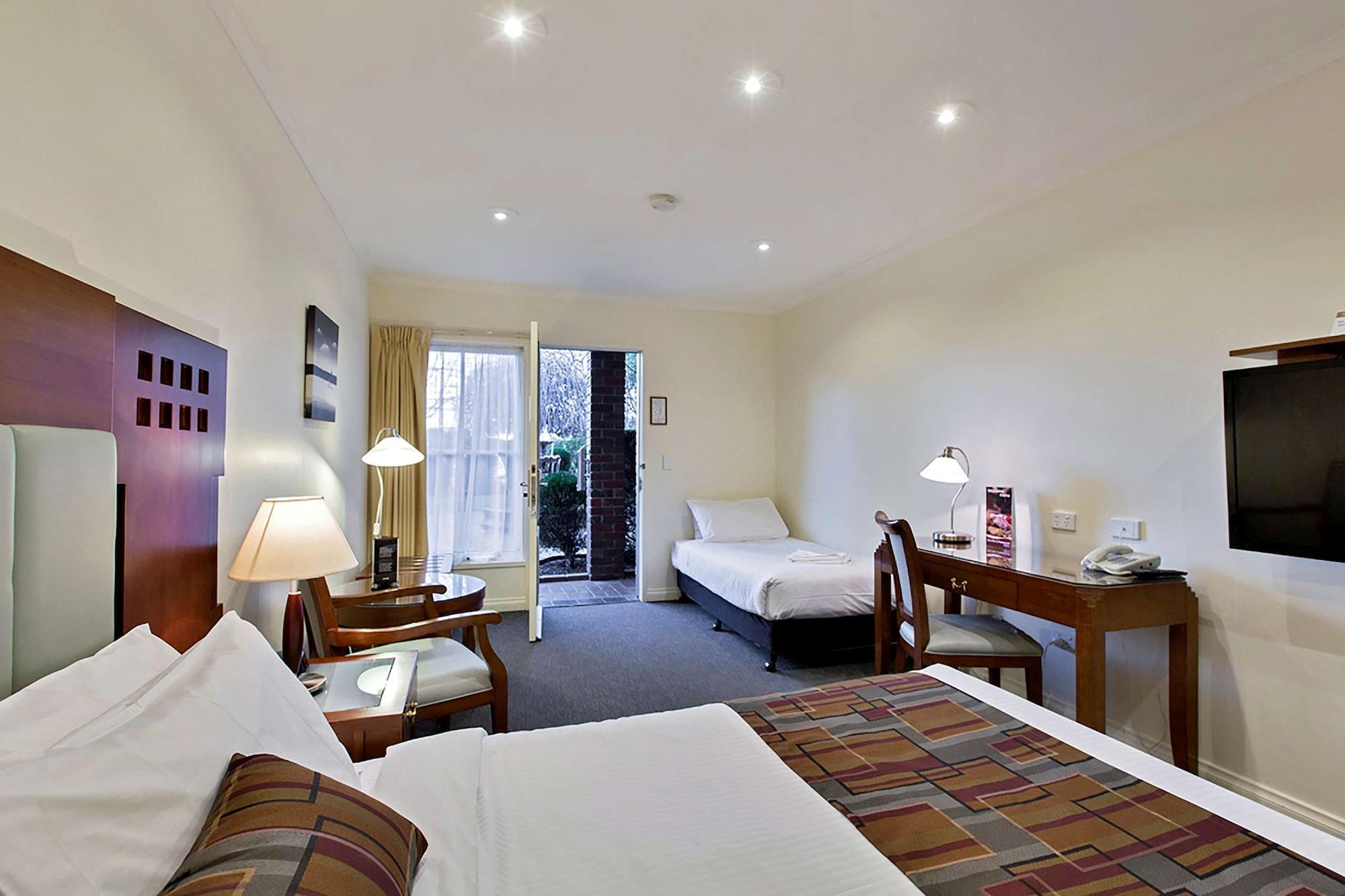 เบสต์ เวสเทิร์น พลัส บัคกิงแฮม อินเตอร์เนชั่นแนล Hotel มัวร์แรบบิน ภายนอก รูปภาพ