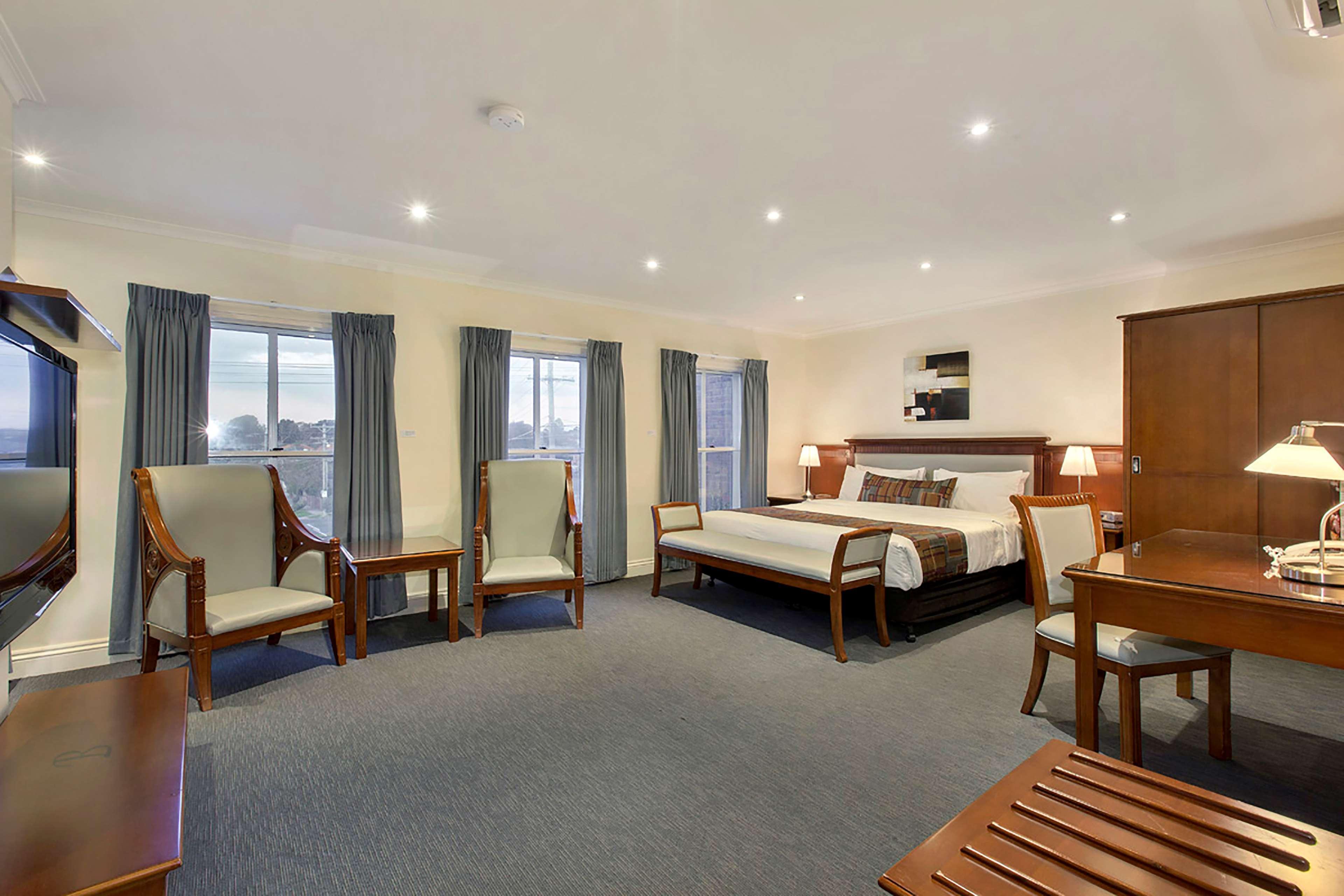 เบสต์ เวสเทิร์น พลัส บัคกิงแฮม อินเตอร์เนชั่นแนล Hotel มัวร์แรบบิน ภายนอก รูปภาพ